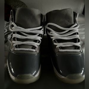 Air Jordan 11’s Sz12 Gray and White